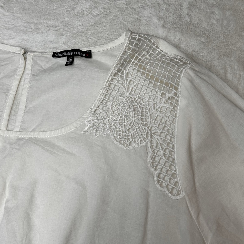 Charlotte Russe + Womens 2X White 3/4 Sleeve Bell Sleeve Elastic Waist Blouse